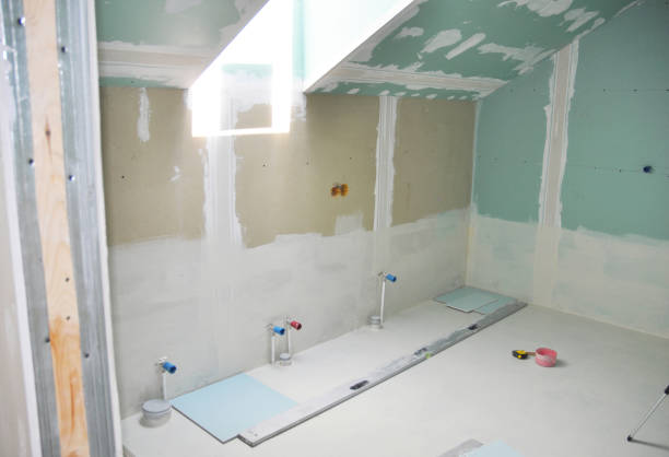 Best Water-Damaged Drywall Repair  in Cape Neddick, ME